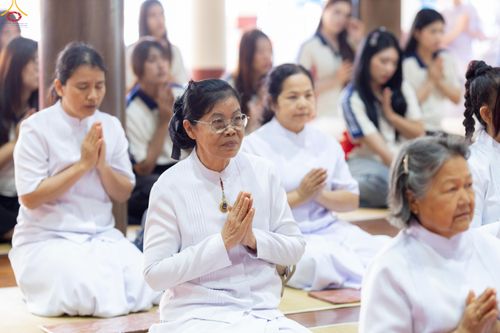 ภาพ No.291489:วันที่ 9 มกราคม พ.ศ. 2569  พิธีทอดผ้าป่าทำนุบำรุงศาสนสถาน  ณ วัดสรรเพรช อ.สามพราน จ.นครปฐม  ในโครงการธรรมยาตรา กตัญญูบูชา มหาปูชนียาจารย์  พระมงคลเทพมุนี(สด จนฺทสโร) พระผู้ปราบมาร  อนุสรณ์สถาน 7 แห่ง ปีที่ 14