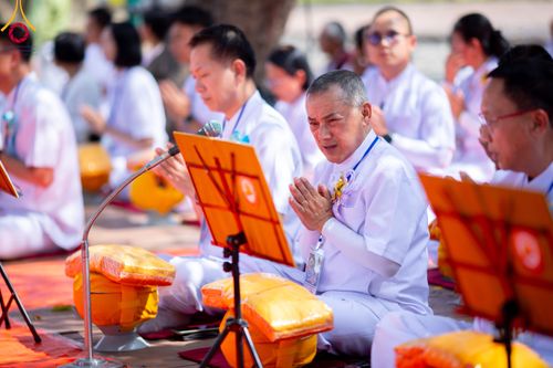 ภาพ No.314178:วันจันทร์ที่ 16 มีนาคม พ.ศ. 2569 พิธีถวายบาตรอัฐบริขาร และพิธีขอนิสัยแก่สามเณรธรรมทายาท 500 รูป ณ วิหารมายาเทวี ประเทศเนปาล