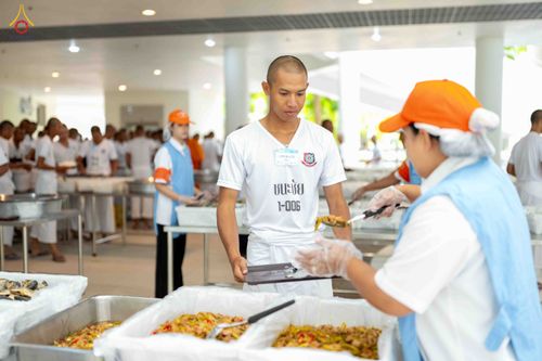 ภาพ No.340518:วันที่ 24-25 กรกฎาคม พ.ศ. 2569 โครงการพัฒนาคุณธรรม จริยธรรม สำหรับนักเรียนนายสิบตำรวจ (นสต.) รุ่นที่ 17 ศูนย์ฝึกอบรมตำรวจภูธรภาค 1 ได้จัดกิจกรรม WalkRally สวดมนต์นั่งสมาธิ และฟังธรรมจากพระอาจารย์ ณ ศูนย์ปฏิบัติธรรมเวิล์ดพีช วัลเล่ย์ (World Peace Valley) 