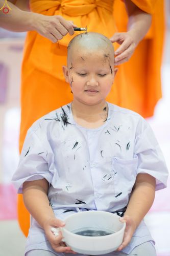 ภาพ No.316899:วันเสาร์ที่ 28 มีนาคม พ.ศ.2569 พิธีปลงผมนาคธรรมทายาท โครงการสามเณรยุวธรรมทายาท รุ่นที่ 34 โครงการสามเณรมัชฌิมธรรมทายาท รุ่นที่ 30 ณ มหารัตนวิหารคด 13 วัดพระธรรมกาย