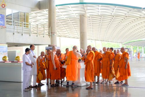 ภาพ No.319225:วันที่ 3 เมษายน พ.ศ. 2569 คณะชาวอินเดีย 47 ท่าน เข้าเยี่ยมชม วัดพระธรรมกาย