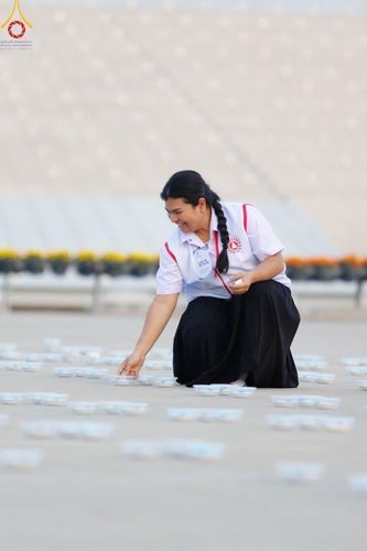 ภาพ No.208286:V.55 สารพัดV สารพัดดี ที่วัดพระธรรมกาย ในโครงการธรรมยาตรา กตัญญูบูชา มหาปูชนียาจารย์ พระมงคลเทพมุนี (สด จนฺทสโร) พระผู้ปราบมาร อนุสรณ์สถาน 7 แห่ง ปีที่ 13 ระหว่างวันที่ 2-31 มกราคม พ.ศ. 2568