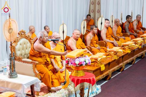 ภาพ No.304427:วันที่ 27 มกราคม พ.ศ. 2569 พิธีทอดผ้าป่าทำนุบำรุงศาสนสถาน ณ วัดบางไผ่นารถ ต.บางไทรป่า อ.บางเลน จ.นครปฐม ในโครงการธรรมยาตรา กตัญญูบูชา มหาปูชนียาจารย์ พระมงคลเทพมุนี(สด จนฺทสโร) พระผู้ปราบมาร อนุสรณ์สถาน 7 แห่ง ปีที่ 14