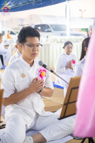 ภาพ No.291369:วันที่ 10 มกราคม พ.ศ. 2569 พิธีถวายภัตตาหารเป็นสังฆทาน แด่พระธรรมยาตรา ณ อนุสรณ์สถานคลองบางนางแท่น อ.สามพราน จ.นครปฐม ในโครงการธรรมยาตรา กตัญญูบูชา มหาปูชนียาจารย์ พระมงคลเทพมุนี(สด จนฺทสโร) พระผู้ปราบมาร อนุสรณ์สถาน 7 แห่ง ปีที่ 14