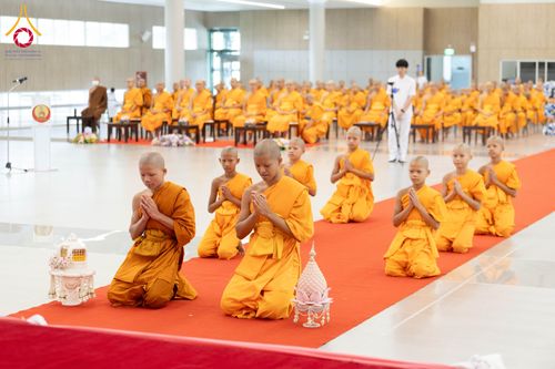 ภาพ No.346692:วันพฤหัสบดี 27 สิงหาคม พ.ศ.2569 พิธีมอบรางวัลแก่สามเณรทรงพระปาฏิโมกข์ปีที่ 4/2569