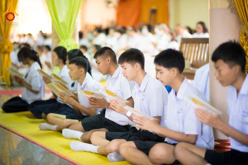 ภาพ No.196606:พิธีทอดผ้าป่าทำนุบำรุงศาสนสถาน ณ วัดไทยเจริญ ตำบลบางขุนกอง อำเภอบางกรวย จังหวัดนนทบุรี  ในโครงการธรรมยาตรา กตัญญูบูชา มหาปูชนียาจารย์ พระมงคลเทพมุนี(สด จนฺทสโร) พระผู้ปราบมาร อนุสรณ์สถาน 7 แห่ง ปีที่ 13 วันที่ 17 มกราคม พ.ศ. 2568