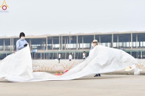 ภาพ No.122416:V.23 อีกนิด การเตรียมงาน เก็บงาน การรับบุญของเจ้าหน้าที่หน่วยงานต่างๆ เพื่อโครงการธรรมยาตรา ปีที่ 12 ระหว่างวันที่ 2 - 31 มกราคม พ.ศ. 2567