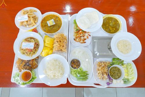 ภาพ No.240099:วันเสาร์ที่ 23 สิงหาคม พ.ศ. 2568 (วันพระ แรม 14 ค่ำ เดือน 9) พิธีบุพเปตพลี ครั้งที่ 169 ร่วมอุทิศบุญแด่หมู่ญาติที่ล่วงลับไปแล้ว และสืบทอดอายุพระพุทธศาสนา ณ หอฉันคุณยายอาจารย์ฯ วัดพระธรรมกาย