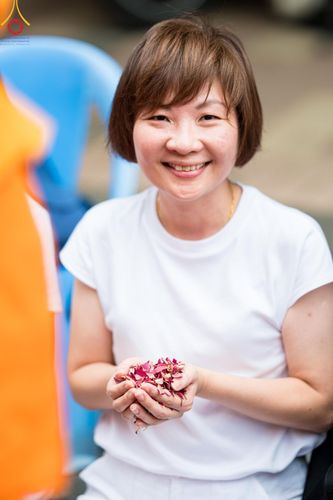 ภาพ No.128219:พิธีอัญเชิญพระบรมสารีริกธาตุ " ใจกลางเมืองนครหาดใหญ่ " เพื่อประดิษฐาน ณ มหารัตนเจดีย์สิริปทุมสวรรค์ (เจดีย์อริยพุทธะ 5 พระองค์) ศูนย์ปฏิบัติธรรมภาคใต้ อ.บางกล่ำ จ.สงขลา  วันที่ 9 มีนาคม พ.ศ.2567 (ชุดที่ 1)