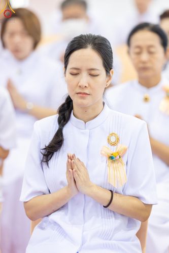 ภาพ No.124582:พิธีถวายรางวัล Guinness World Records "สถิตินั่งสมาธิและร่วมลงชื่อเพื่อสร้างสันติภาพโลก ด้วยจำนวนคนที่มากที่สุดในโลก" ณ สภาธรรมกายสากล วัดพระธรรมกาย วันมาฆบูชา เสาร์ที่ 24 กุมภาพันธ์ พ.ศ. 2567