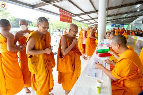 ภาพ No.245192:วันเสาร์ที่ 13 กันยายน พ.ศ. 2568 พิธีถวายสังฆทานแด่คณะสงฆ์ 323 วัด ปีที่ 21 ครั้งที่ 181 พิธีมอบกองทุนหนุนแรงใจช่วยครูใต้ ปีที่ 18 ครั้งทึ่ 144 และพิธีทำบุญอุทิศส่วนกุศลให้ผู้วายชนม์ ณ ศูนย์ปฏิบัติธรรมภาคใต้ จ.สงขลา