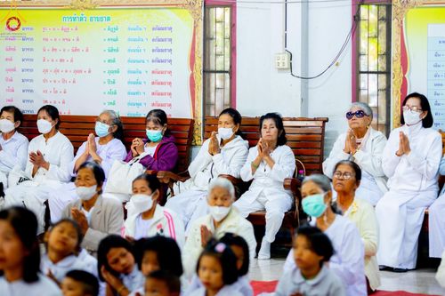 ภาพ No.195223:พิธีทอดผ้าป่าทำนุบำรุงศาสนสถาน ณ วัดพรสวรรค์ ต.หนองบ่อ อ.สองพี่น้อง จ.สุพรรณบุรี ในโครงการธรรมยาตรา กตัญญูบูชา มหาปูชนียาจารย์ พระมงคลเทพมุนี(สด จนฺทสโร) พระผู้ปราบมาร อนุสรณ์สถาน 7 แห่ง ปีที่ 13 วันที่ 13 มกราคม พ.ศ. 2568