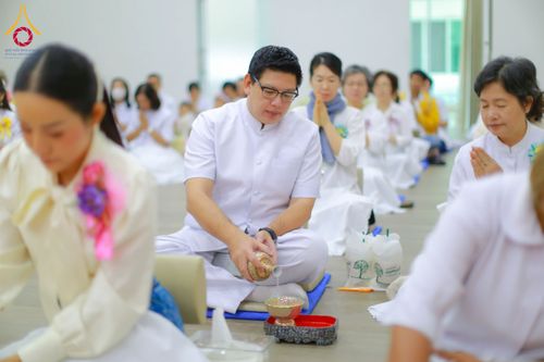 ภาพ No.197579:พิธีถวายสังฆทานคณะสงฆ์ 2 นิกายเชื่อมสัมพันธ์ไทย-เกาหลี วันอาทิตย์ที่ 5 มกราคม พ.ศ. 2568 ณ อาคารชมรมภาวนารักษ์ วัดพระธรรมกาย อำเภอคลองหลวง จังหวัดปทุมธานี