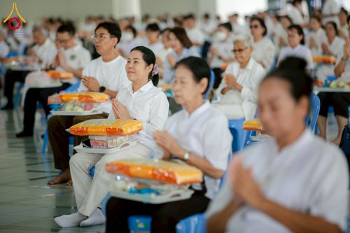 ภาพ No.265933:วันพุธที่ 5 พฤศจิกายน พ.ศ. 2568 (วันพระ ขึ้น 15 ค่ำ เดือน 12) พิธีบุพเปตพลี ครั้งที่ 172 ร่วมอุทิศบุญแด่หมู่ญาติที่ล่วงลับไปแล้ว และสืบทอดอายุพระพุทธศาสนา ณ หอฉันคุณยายอาจารย์ฯ วัดพระธรรมกาย