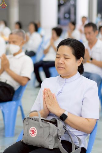 ภาพ No.229700:วันที่ 25 มิถุนายน พ.ศ. 2568 (แรม 15 ค่ำ เดือน 7) พิธีบุพเปตพลี ครั้งที่ 166 ร่วมอุทิศบุญแด่หมู่ญาติที่ล่วงลับไปแล้ว และสืบทอดอายุพระพุทธศาสนา ณ หอฉันคุณยายอาจารย์ฯ วัดพระธรรมกาย