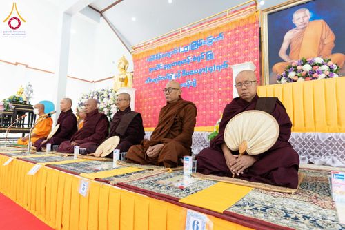 ภาพ No.192440:พิธีทอดผ้าป่าทำนุบำรุงศาสนสถาน ณ วัดศรีเมือง ต.ท่าทราย อ.เมืองสมุทรสาคร จ.สมุทรสาคร ในโครงการธรรมยาตรา กตัญญูบูชา มหาปูชนียาจารย์ พระมงคลเทพมุนี(สด จนฺทสโร) พระผู้ปราบมาร อนุสรณ์สถาน 7 แห่ง ปีที่ 13 วันที่ 9 มกราคม พ.ศ. 2568