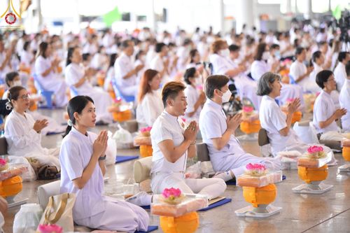 ภาพ No.131612:พิธีร่วมบุญบรรพชาสามเณร 5,000 รูป ณ บ้านแก้วเรือนทองคุณยาย สภาธรรมกายสากล วัดพระธรรมกาย วันเสาร์ที่ 23 มีนาคม พ.ศ. 2567