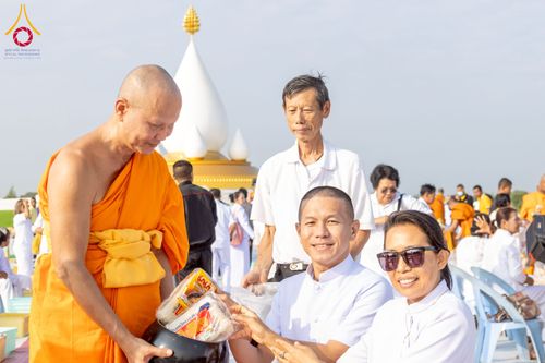 ภาพ No.230177:วันเสาร์ที่ 28 มิถุนายน พ.ศ. 2568 พิธีถวายสังฆทาน 323 วัด 4 จังหวัดชายแดนใต้ ปีที่ 21 ครั้งที่ 178 พิธีมอบกองทุนหนุนแรงใจช่วยครูใต้ ปีที่ 18 ครั้งที่ 142 ณ ศูนย์อบรมเยาวชนจังหวัดปัตตานี