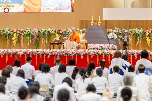 ภาพ No.232535:วันอาทิตย์ที่ 6 กรกฏาคม พ.ศ. 2568 พิธีมุทิตาสักการะพระครูสัญญาบัตร ปีพุทธศักราช 2568 ณ ห้องแก้วสารพัดนึก2 สภาธรรมกายสากล วัดพระธรรมกาย