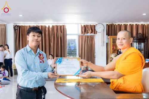 ภาพ No.183064:วันรวมพลังเยาวชนไทยรวมใจทำความดี จังหวัดกำแพงเพชร วันศุกร์ที่​ 29 พฤศจิกายน พ.ศ. 2567 ณ ศูนย์​ปฏิบัติธรรมกำแพงเพชร ในอุปถัมภ์พระพรหมวชิรปัญญาจารย์  จ.กำแพงเพชร