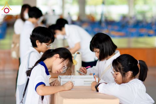 ภาพ No.129554:พิธีบุพเปตพลี ครั้งที่ 147 อุทิศบุญแด่หมู่ญาติที่ล่วงลับไปแล้ว และสืบทอดอายุพระพุทธศาสนา วันเสาร์ที่  9 มีนาคม พ.ศ. 2567 (วันพระแรม 8 ค่ำ เดือน 3) ณ หอฉันคุณยายอาจารย์ฯ วัดพระธรรมกาย จ.ปทุมธานี