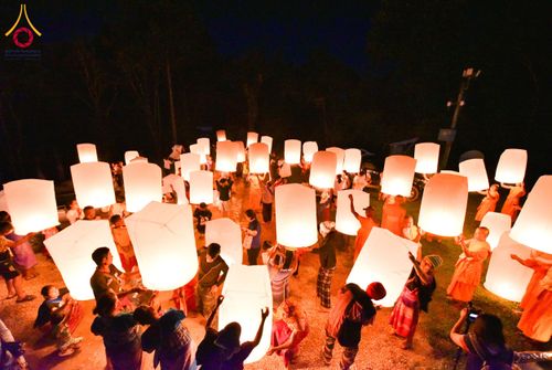 ภาพ No.175647:พิธีทอดกฐิน วัดพระธรรมจาริกบ้านต่อปล้าคี ตำบลแม่สอง อำเภอท่าสองยาง จังหวัดตาก ในโครงการกฐินสามัคคีทั่วไทย 30,000 วัด บูชาธรรม 80 ปี หลวงพ่อธัมมชโย โดยคณะศิษยานุศิษย์วัดพระธรรมกาย วันที่ 15 พฤศจิกายน พ.ศ. 2567