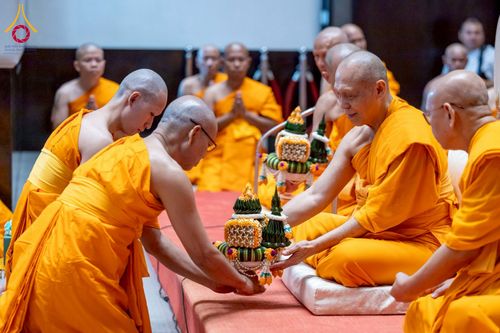 ภาพ No.277750:วันเสาร์ที่ 6 ธันวาคม พ.ศ. 2568 พิธีบรรพชาอุปสมบทและพิธีถวายบาตร โครงการอุปสมบทบูชาธรรมมหาปูชนียาจารย์ ประจำปี พ.ศ.2568 โครงการบวชพระนานาชาติ AEC และ WAB รุ่น CEO (นักบริหาร) รุ่นที่ 5 ณ มหาธรรมกายเจดีย์ วัดพระธรรมกาย