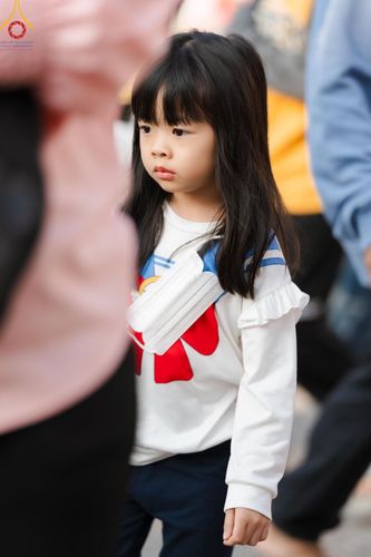 ภาพ No.193887:วัดพระธรรมกาย จัดงานวันเด็กแห่งชาติ ประจำปี พ.ศ.2568 ออกร้านอาหาร 200 ร้าน มอบของขวัญหลายหมื่นชิ้น วันที่ 12 มกราคม พ.ศ. 2568 วัดพระธรรมกาย อ.คลองหลวง จ.ปทุมธานี