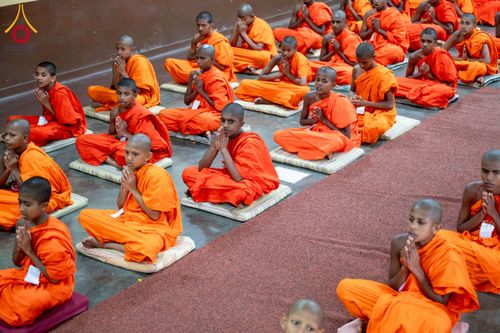 ภาพ No.225599:วันที่ 1 พฤษภาคม พ.ศ. 2568 พิธีเปิดโครงการ สยาม-ลังกา ธรรมยาตรา ฉลองเทศกาลวิสาขบูชาแห่งชาติ ศรีลังกา  และ บูชาธรรม 81 ปี หลวงพ่อธัมมชโย