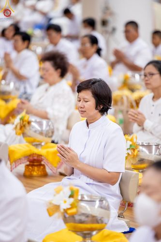 ภาพ No.206913:พิธีถวายโคมมาฆประทีป น้อมถวายเป็นพุทธบูชา แด่คณะพระภิกษุ สามเณร วัดพระธรรมกาย วันอาทิตย์ที่ 9 กุมภาพันธ์ พ.ศ. 2568 ณ ห้องแก้วสารพัดนึก 2 สภาธรรมกายสากล วัดพระธรรมกาย จังหวัดปทุมธานี