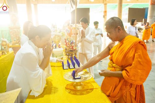 ภาพ No.123595:พิธีถวายสลากภัต แด่พระภิกษุสงฆ์ เพื่อโครงการธรรมยาตรา กตัญญูบูชา มหาปูชนียาจารย์ พระมงคลเทพมุนี (สด จนฺทสโร) พระผู้ปราบมาร อนุสรณ์สถาน 7 แห่ง ปีที่ 12 ระหว่างวันที่ 2 - 31 มกราคม พ.ศ.2567