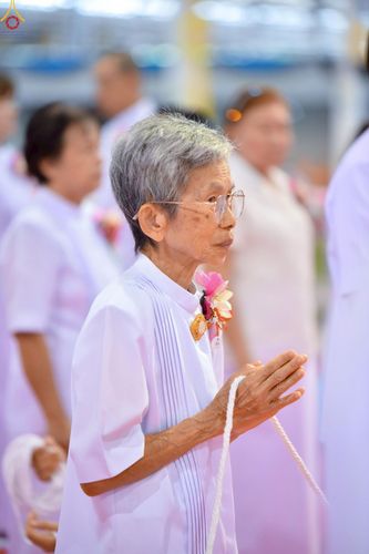 ภาพ No.239039:วันอาทิตย์ที่ 17 สิงหาคม พ.ศ. 2568 งานบุญวันอาทิตย์ พิธีจุดเทียนใจ ไฟนิรันด์ อนันตชัย ณ วัดพระธรรมกาย จ.ปทุมธานี