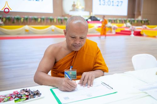 ภาพ No.267238:วันที่ 7 พฤศจิกายน พ.ศ. 2568 พิธีสอบธรรมสนามหลวง นักธรรมชั้นโท - เอก ณ สนามสอบวัดพระธรรมกาย