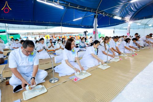 ภาพ No.118890:พิธีถวายภัตตาหารเป็นสังฆทาน แด่คณะพระธรรมยาตรา ปีที่ 12 วันที่ 26 มกราคม พ.ศ. 2567 ณ อนุสรณ์สถานบางปลา จ.นครปฐม