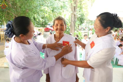 ภาพ No.158296:โครงการอบรมอุบาสก อุบาสิกาแก้ว  ตัวแทนทอดกฐิน 30,000 วัด ทั่วไทย บูชาธรรม 80 ปี หลวงพ่อธัมมชโย ระหว่างวันที่ 20-22 กันยายน พ.ศ. 2567 ณ จังหวัดบุรีรัมย์ รุ่นที่ 3