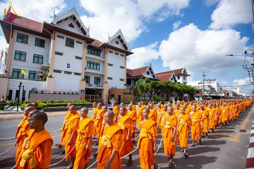 ภาพ No.211386:วันอาทิตย์ที่ 16 มีนาคม พ.ศ. 2568 ธรรมยาตราอัญเชิญพระบรมสารีริกธาตุ รอบเมืองปัตตานี ประดิษฐาน ณ ปทุมเจดีย์ เจดีย์พระพุทธเจ้า 5 พระองค์  ศูนย์อบรมเยาวชนปัตตานี