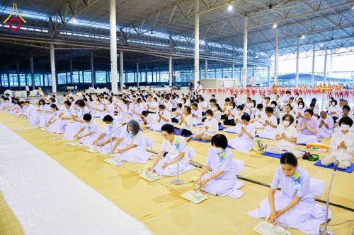 ภาพ No.120630:พิธีถวายภัตตาหารเป็นสังฆทาน แด่คณะพระธรรมยาตรา ปีที่ 12 วันที่ 29 มกราคม พ.ศ. 2567 ณ สภาธรรมกายสากล วัดพระธรรมกาย