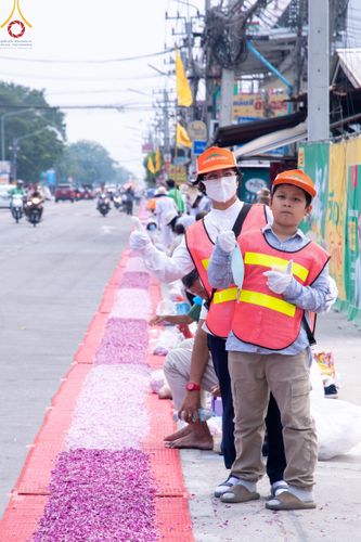 ภาพ No.121793:V.22 ต่อไป การเตรียมงาน เก็บงาน การรับบุญของเจ้าหน้าที่หน่วยงานต่างๆ เพื่อโครงการธรรมยาตรา กตัญญูบูชา มหาปูชนียาจารย์ พระมงคลเทพมุนี (สด จนฺทสโร) พระผู้ปราบมาร อนุสรณ์สถาน 7 แห่ง ปีที่ 12 ระหว่างวันที่ 2 - 31 มกราคม พ.ศ.2567