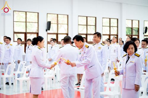 ภาพ No.237752:พิธีถวายเครื่องราชสักการะและวางพานพุ่ม และพิธีจุดเทียนถวายพระพรชัยมงคล เนื่องในโอกาสวันเฉลิมพระชนมพรรษา สมเด็จพระนางเจ้าสิริกิติ์ พระบรมราชินีนาถ พระบรมราชชนนีพันปีหลวง วันอังคารที่ 12 สิงหาคม พ.ศ. 2568  ณ อาคารปลูกศรัทธา 2 วัดพระธรรมกาย