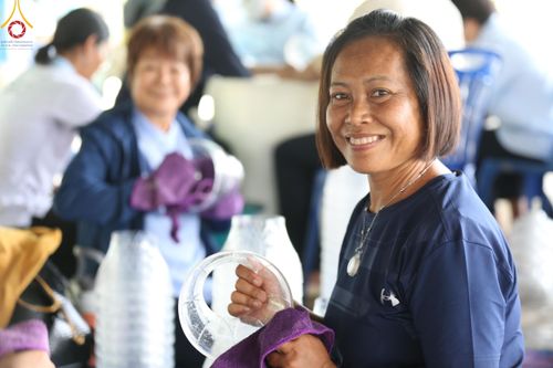 ภาพ No.127473:V.31 ทุ่มเทเพื่อบางกล่ำ การเตรียมงานของเจ้าหน้าที่หน่วยงานต่างๆ  เพื่องานธรรมยาตราอัญเชิญพระบรมสารีริกธาตุ ประดิษฐาน ณ มหารัตนเจดีย์สิริปทุมสวรรค์ (เจดีย์อริยพุทธะ 5 พระองค์) ณ ศูนย์ปฏิบัติธรรมภาคใต้ อ.บางกล่ำ จ.สงขลา ระหว่างวันที่ 9-10 มีนาคม พ.ศ. 2567