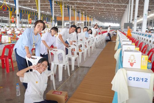 ภาพ No.59662:V.39 ทุ่มสุดใจ ธรรมชัย 80 ปี การเตรียมงาน การปฏิบัติงาน ของเจ้าหน้าที่หน่วยงานต่างๆ เพื่อพิธีฉลองอายุวัฒนมงคล 80 ปี หลวงพ่อธัมมชโย และรับถวายมหาสังฆทาน 10,000 กว่าวัดทั่วประเทศ ในวันคุ้มครองโลก จันทร์ที่ 22 เมษายน พ.ศ. 2567