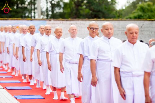 ภาพ No.336778:วันที่ 14 มิถุนายน พ.ศ. 2569 พิธีอุปสมบทธรรมทายาท นานาชาติยุโรปรุ่นที่ 11 เบลเยียม