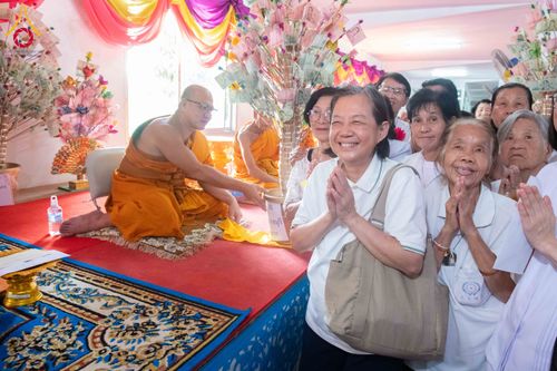 ภาพ No.295684:วันที่ 15 มกราคม พ.ศ. 2569 พิธีทอดผ้าป่าทำนุบำรุงศาสนสถาน ณ วัดโบสถ์บน ต.บางคูเวียง จ.นนทบุรี อนุสรณ์สถานลำดับที่ 4 สถานที่เกิดด้วยกายธรรม ในโครงการธรรมยาตรา กตัญญูบูชา มหาปูชนียาจารย์ พระมงคลเทพมุนี(สด จนฺทสโร) พระผู้ปราบมาร อนุสรณ์สถาน 7 แห่ง ปีที่ 14