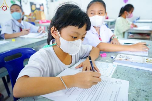 ภาพ No.65197:โครงการตอบปัญหาธรรมะทางก้าวหน้า IMEC (International Morals and Ethics Contest) ครั้งที่ 40 ณ โรงเรียน Djuanda ประเทศอินโดนีเซีย