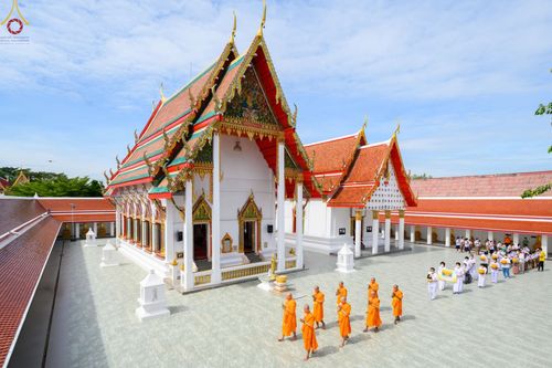 ภาพ No.66197:พิธีอุปสมบทวัดสองพี่น้อง อ.สองพี่น้อง จ.สุพรรณบุรี รับบุญจัดงานโดยสำนักงานวัดฯ เมื่อวันที่ 7 ธันวาคม พ.ศ. 2565