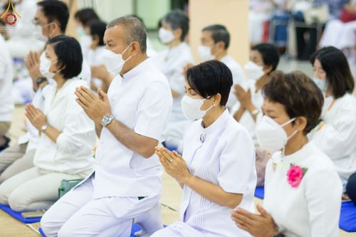 ภาพ No.73019:พิธีถวายภัตตาหารเป็นสังฆทาน แด่คณะพระธรรมยาตราฯ ในโครงการธรรมยาตรากตัญญูบูชา มหาปูชนียาจารย์ พระมงคลเทพมุนี(สด จนฺทสโร) พระผู้ปราบมาร อนุสรณ์สถาน 7 แห่ง ปีที่ 11 วันที่ 21 มกราคม พ.ศ. 2566