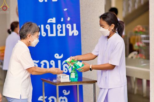 ภาพ No.66908:พิธีอุปสมบท วัดบางโฉลงใน จ.สมุทรปราการ รับบุญจัดงานโดย สำนักกัลยาณมิตรสากล เมื่อวันที่ 7 ธันวาคม พ.ศ. 2565