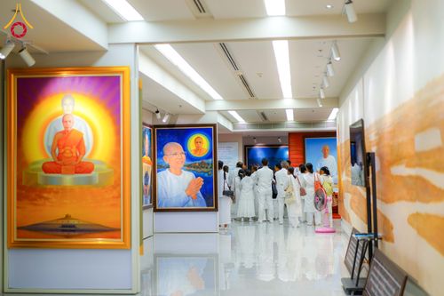 ภาพ No.342399:วันที่ 31 กรกฎาคม พ.ศ. 2569  ต้อนรับคณะแสวงบุญชาวศรีลังกา 31 ท่าน เยี่ยมชมวัดพระธรรมกาย