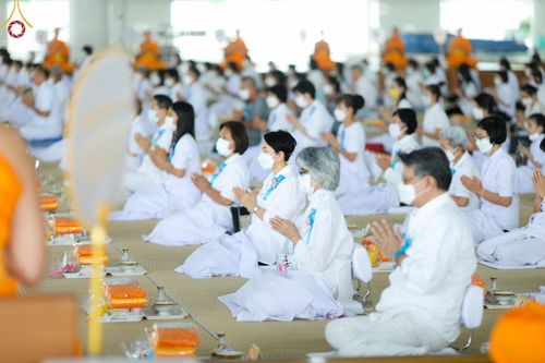 ภาพ No.64864:พิธีบุพเปตพลี ครั้งที่ 129 เพื่ออุทิศบุญกุศลแด่บรรพบุรุษผู้ล่วงลับ วันที่ 23 พฤศจิกายน พ.ศ. 2565 ณ วัดพระธรรมกาย