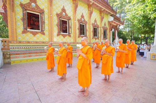 ภาพ No.65789:พิธีอุปสมบทวัดพิรุณศาสตร์ อ.ลำลูกกา จ.ปทุมธานี รับบุญจัดงานโดยสำนักต่างประเทศ ในโครงการอุปสมบทบูชาธรรม มหาปูชนียาจารย์ประจำปี 2565 เมื่อวันที่ 7 ธันวาคม พ.ศ. 2565